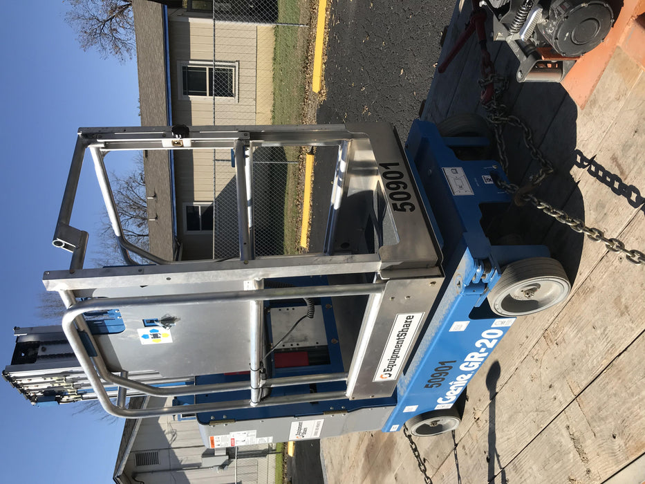 2019 GENIE GR-20