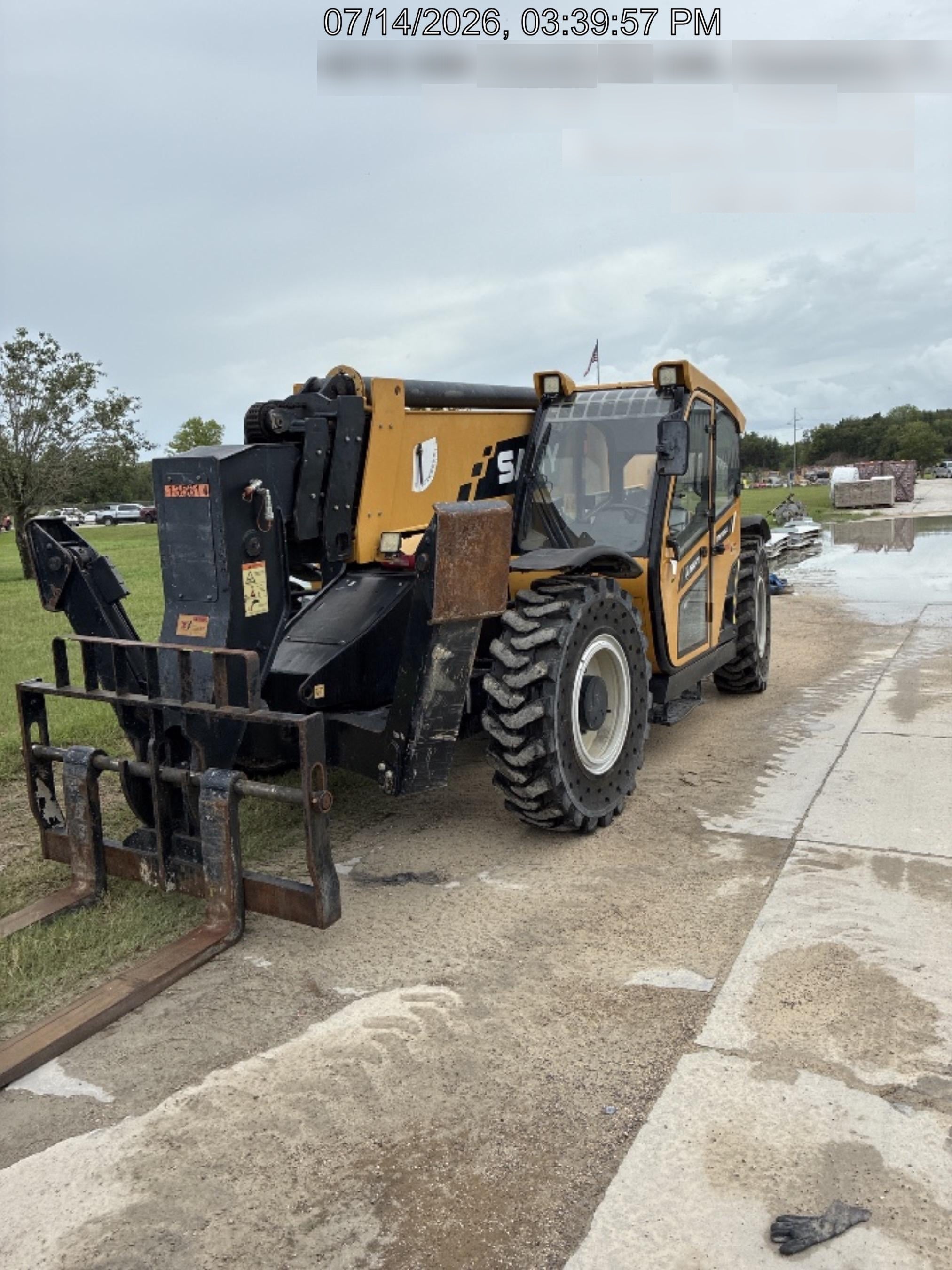 2021 SANY STH1056