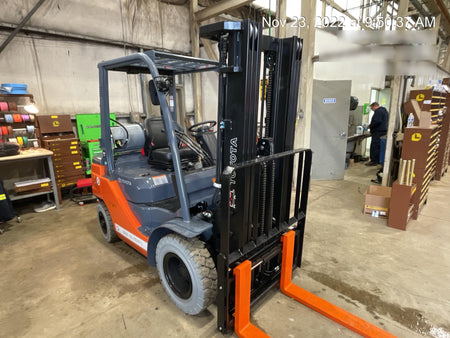 2022 TOYOTA 50-8FGU25