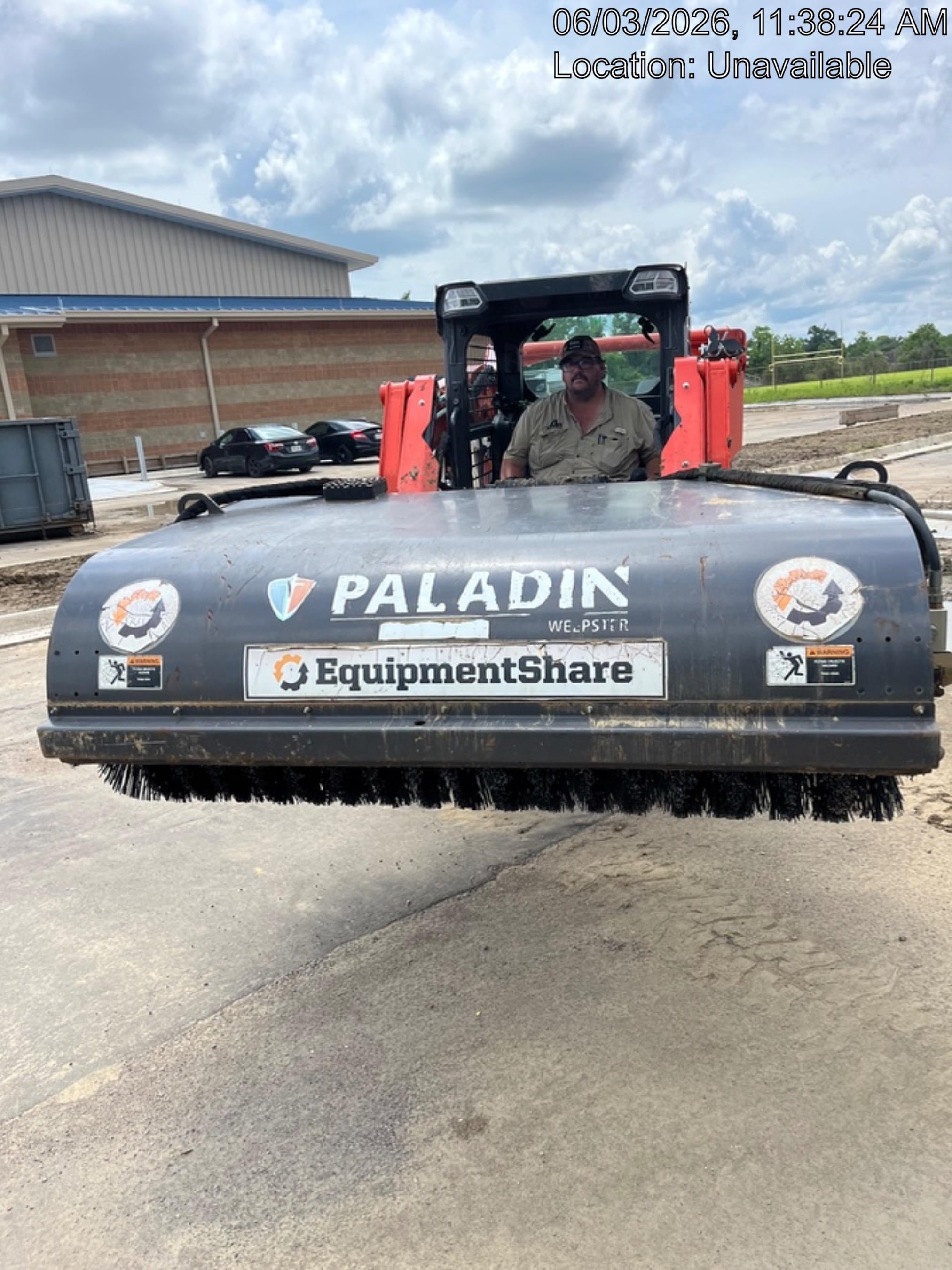 2021 PALADIN Sweepster SB72