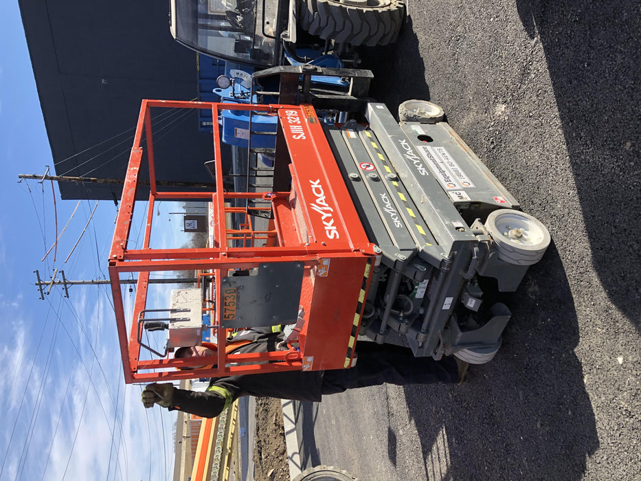 2016 Skyjack SJIII-3219 Standard Rental Specs