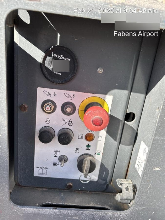 2018 SKYJACK SJ6832 RT