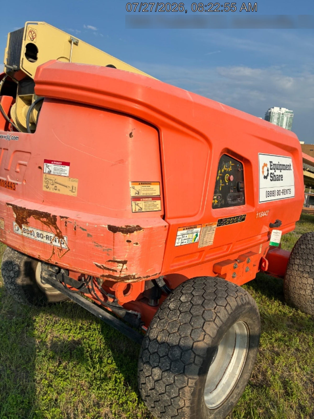 2021 JLG 660SJ