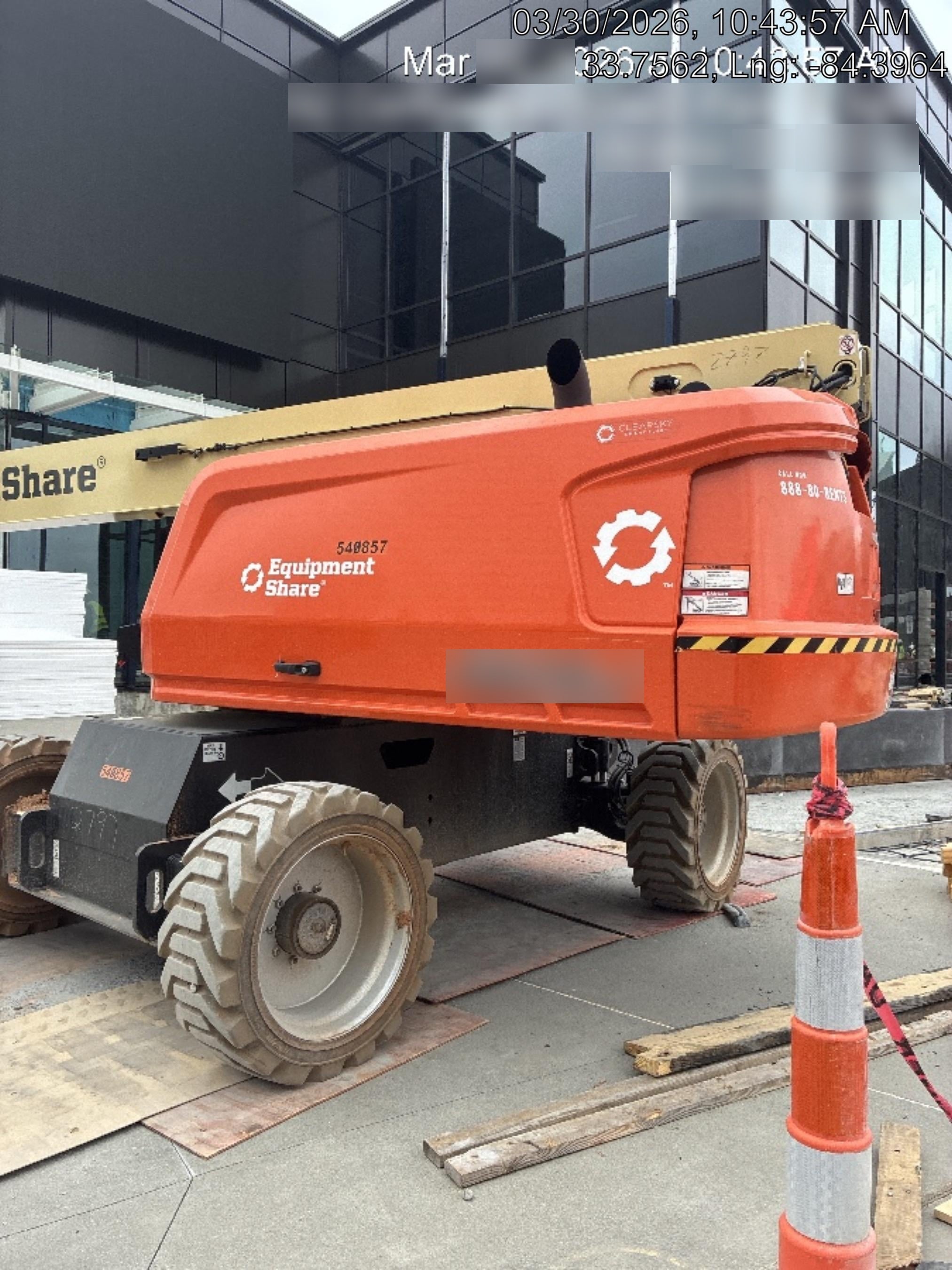 2025 JLG 660SJ