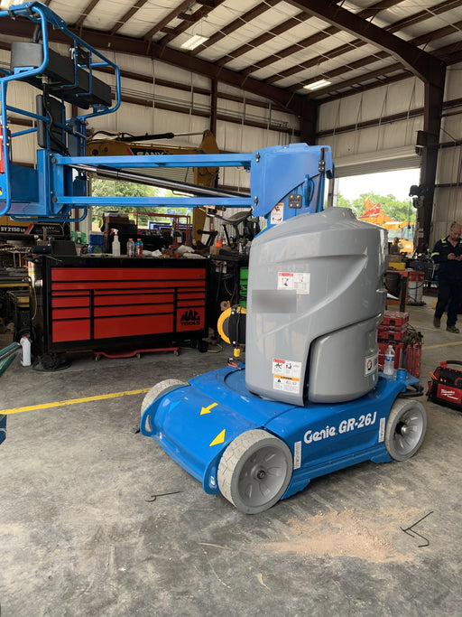 2020 GENIE GR-26J