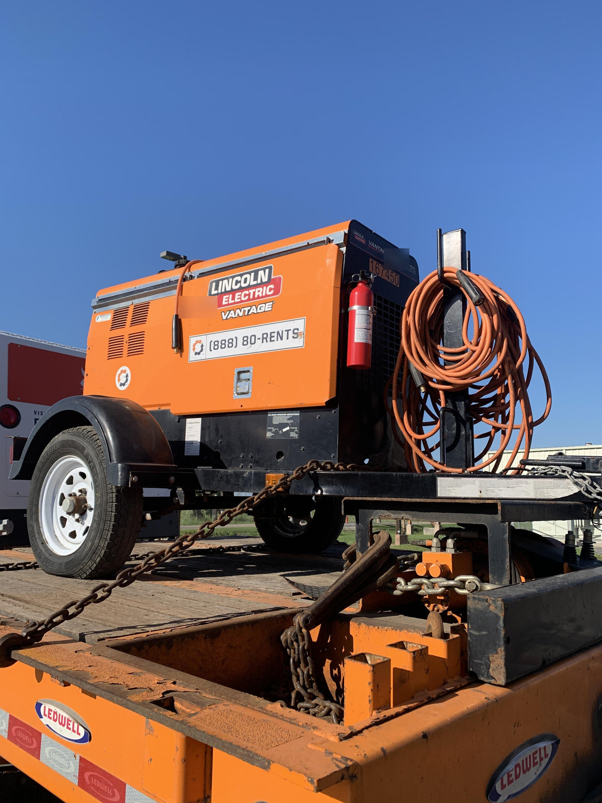 2021 Lincoln Electric Vantage 322 Vantage 322 Ready Pak 3 w/ Decals, ORANGE (includes trailer, cable rack, fender light kit) NO Telematics