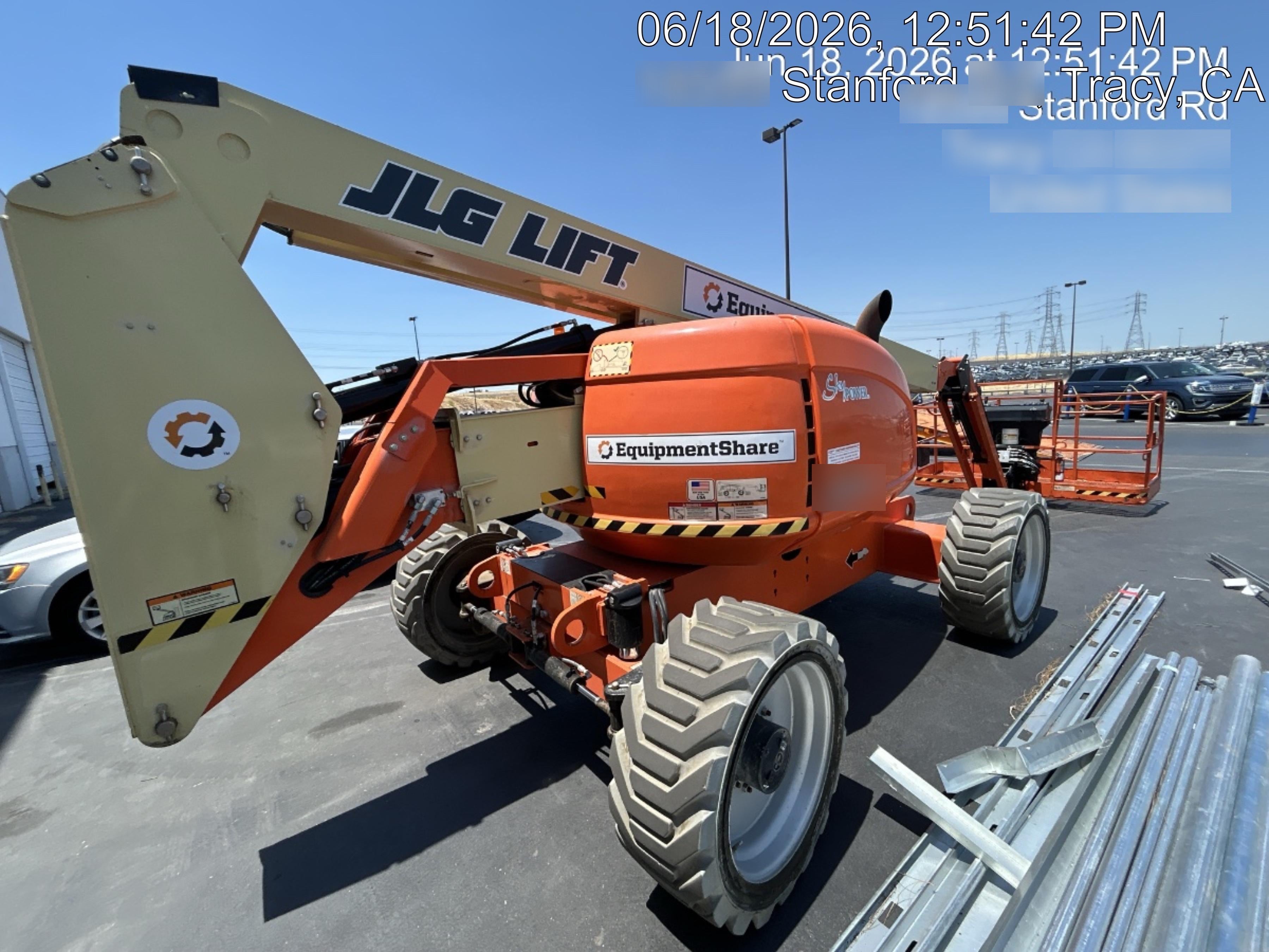 2021 JLG 600AJ
