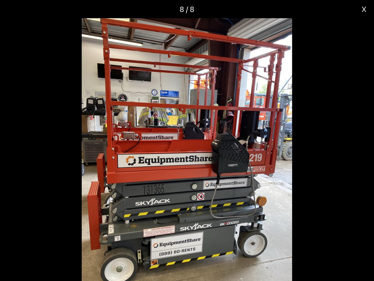 2021 SKYJACK SJ3219