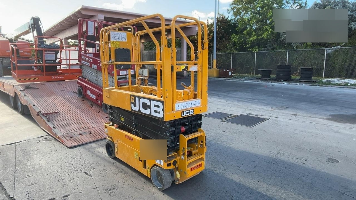 2021 JCB S1930E