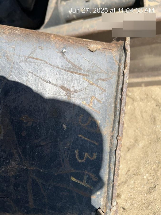 2021 DOOSAN 30" Bucket - Doosan