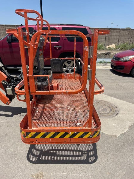 2022 JLG 860SJ