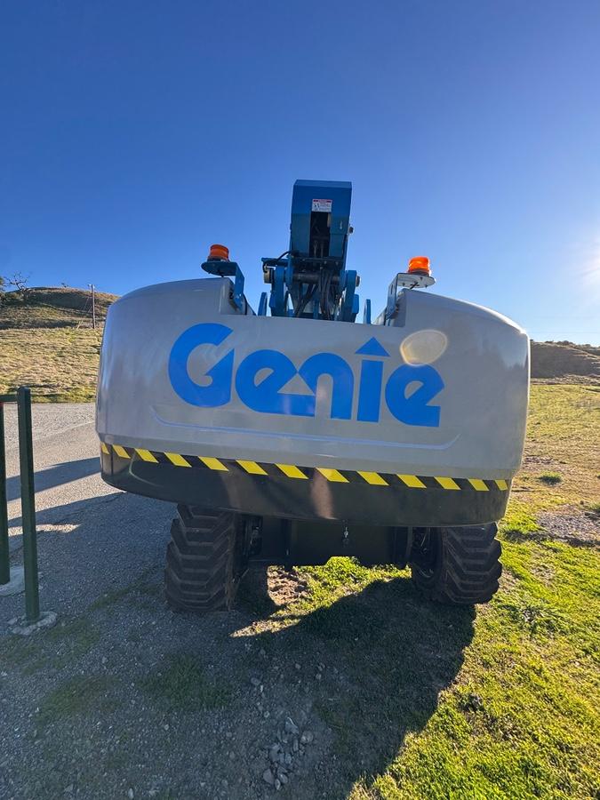 2024 GENIE S-85 XC