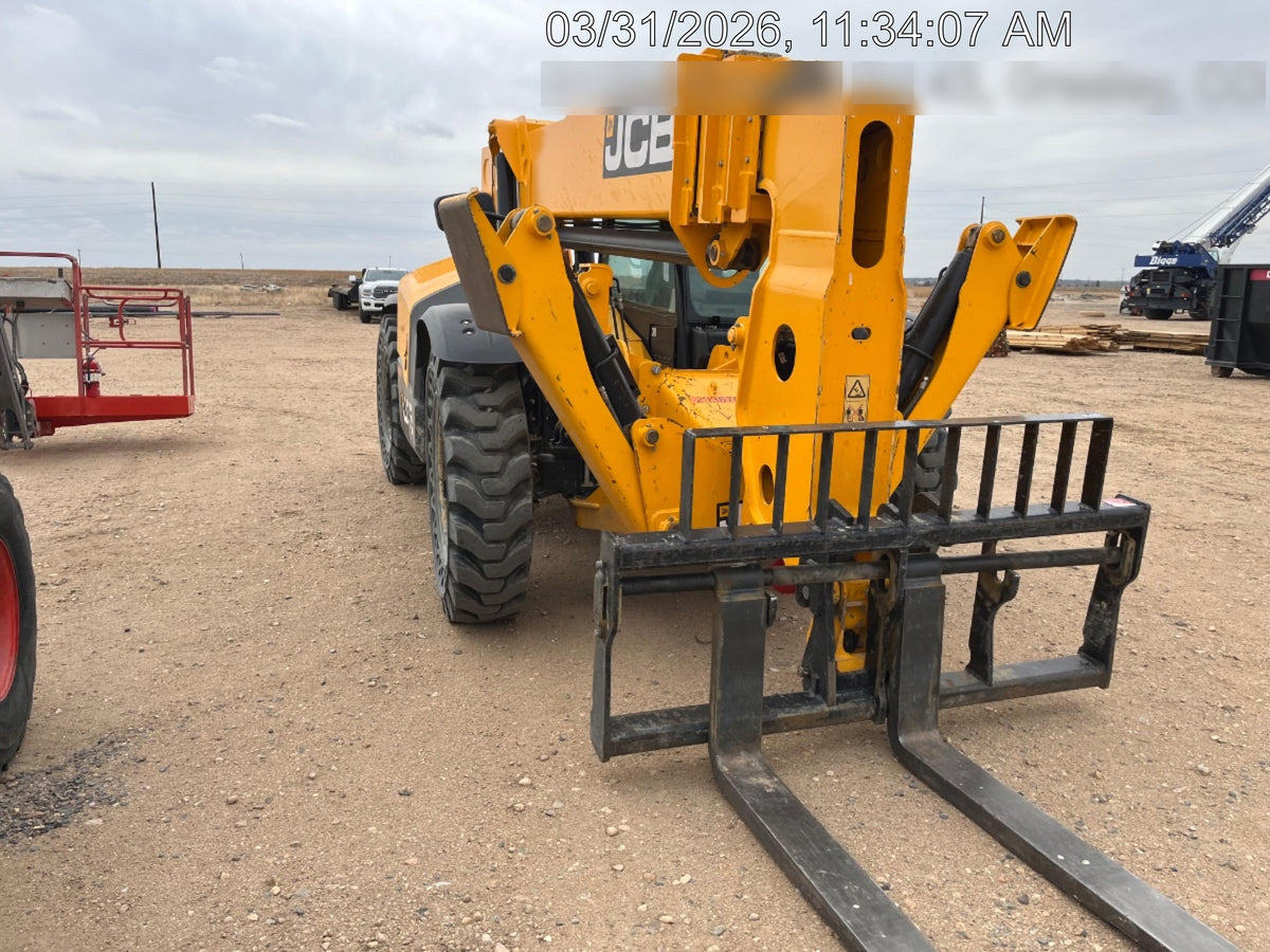 2023 JCB 510-56