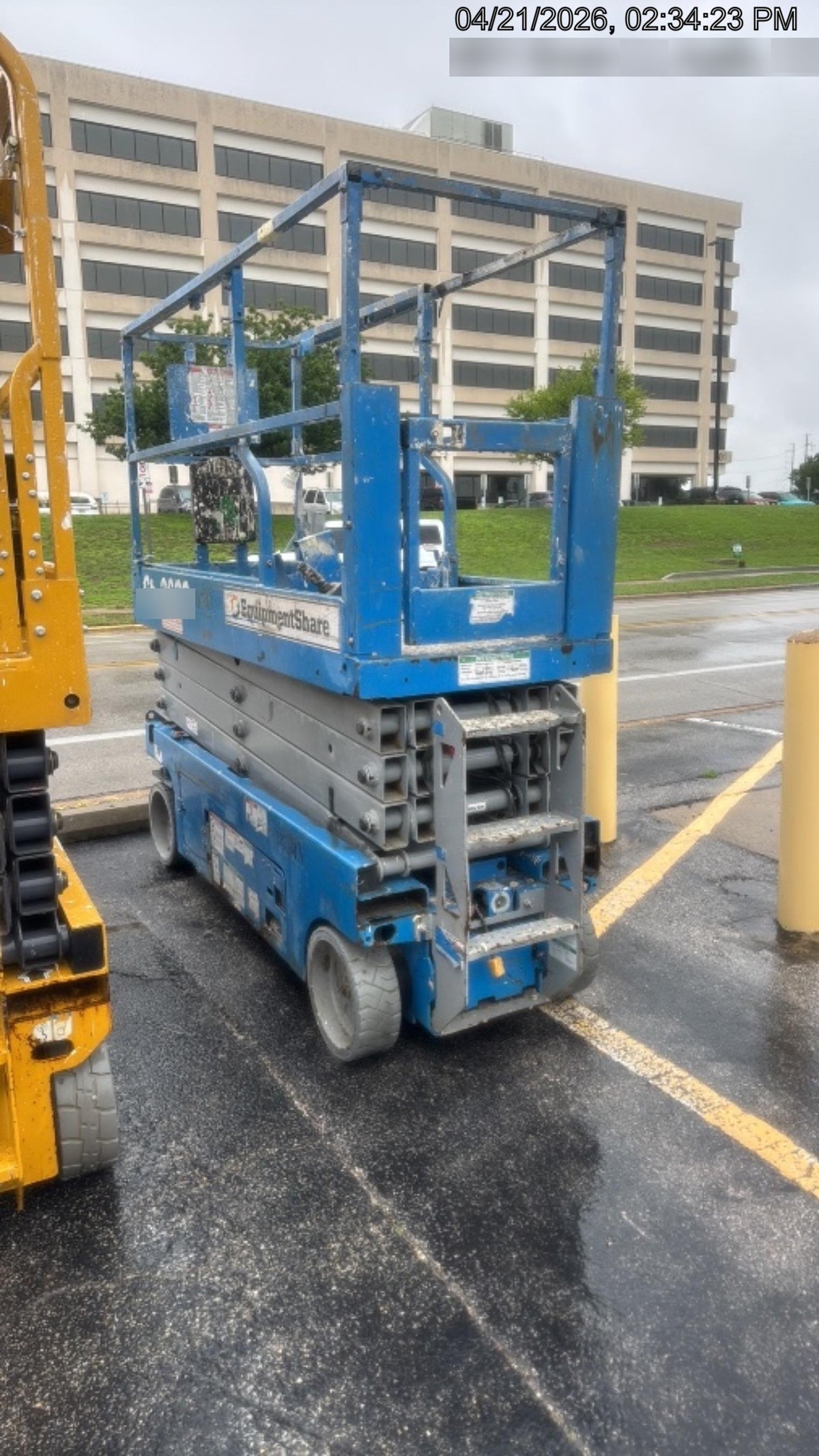 2019 Genie GS-1930 Fixed rails with chain Entry
