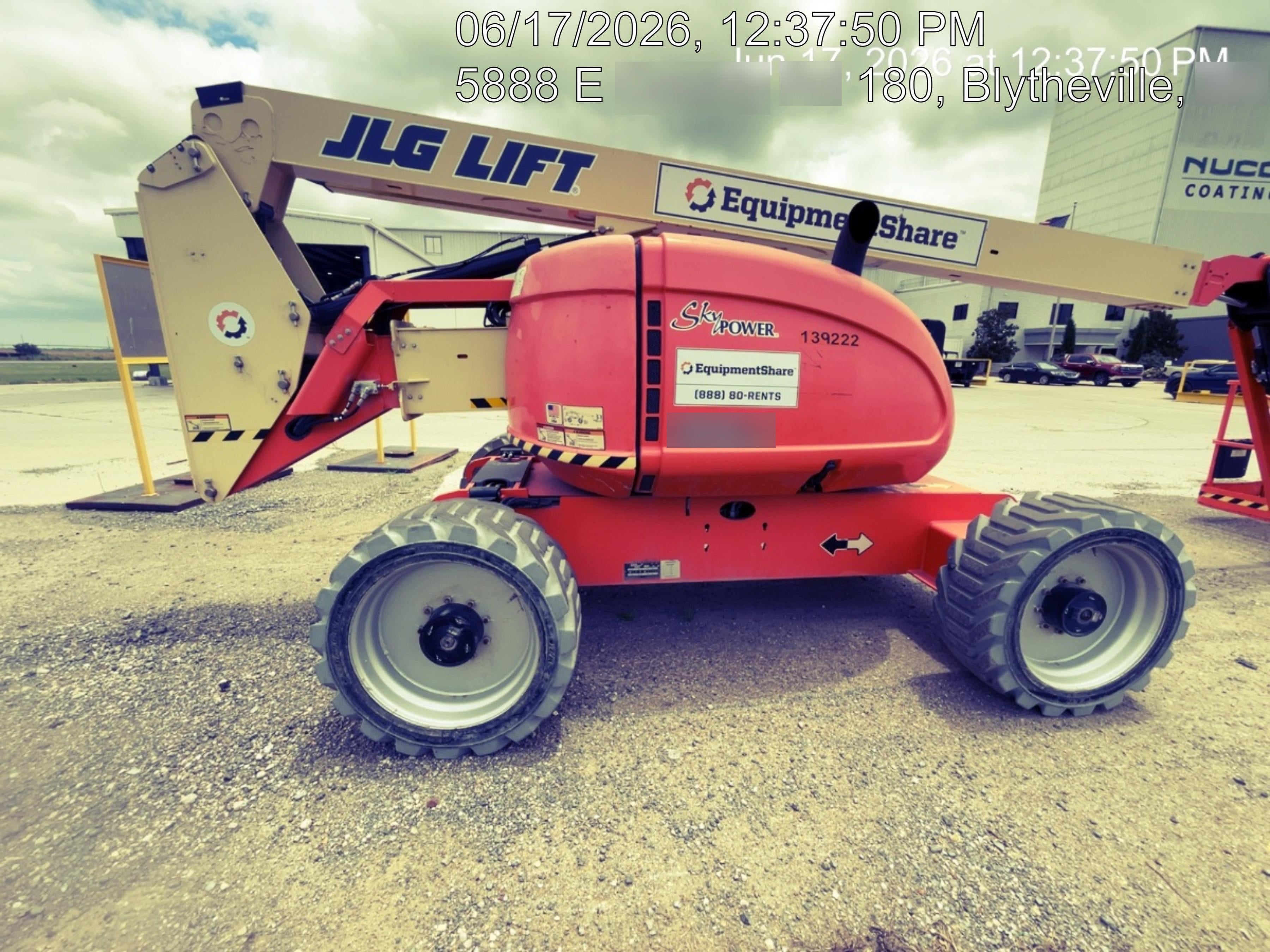 2021 JLG 600AJ