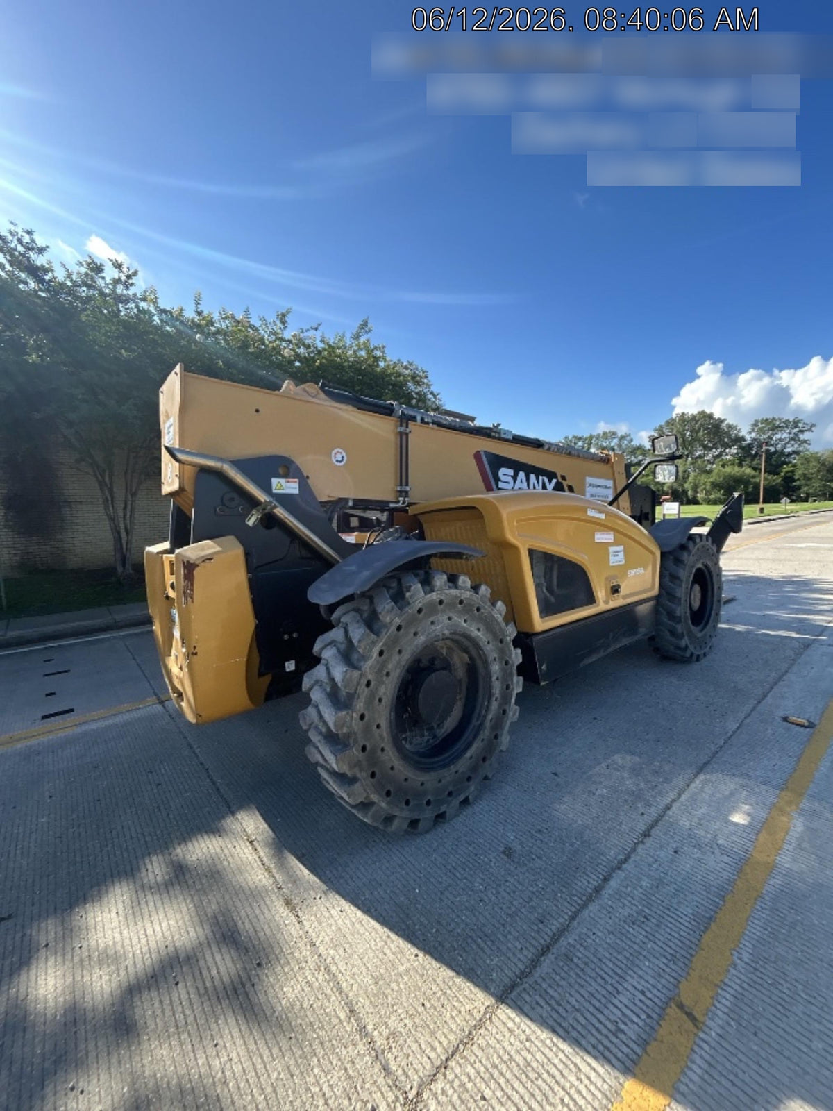2023 SANY STH1056