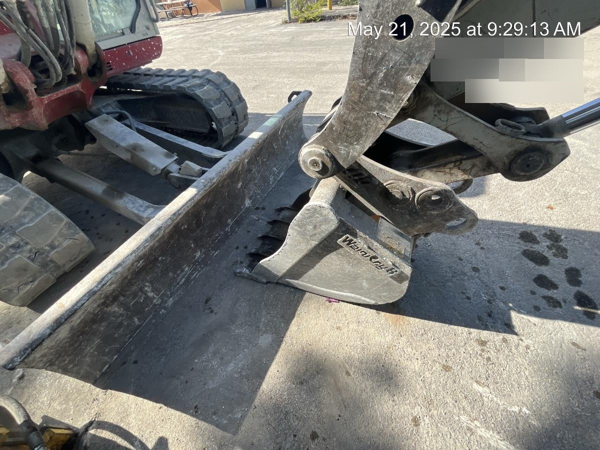 2023 WAIN-ROY 24" Bucket Mini X- Wain-Roy