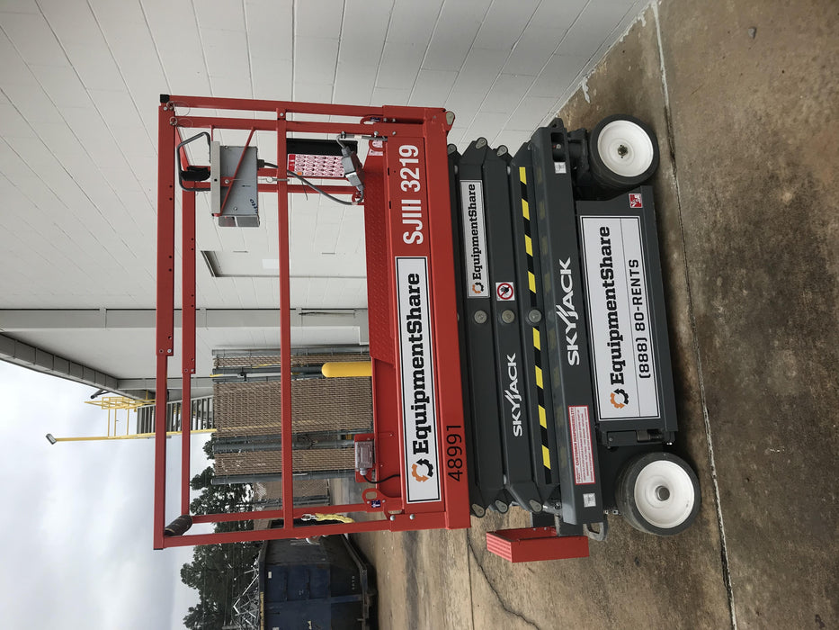 2019 Skyjack SJIII-3219 Standard Options, Trojan Batteries