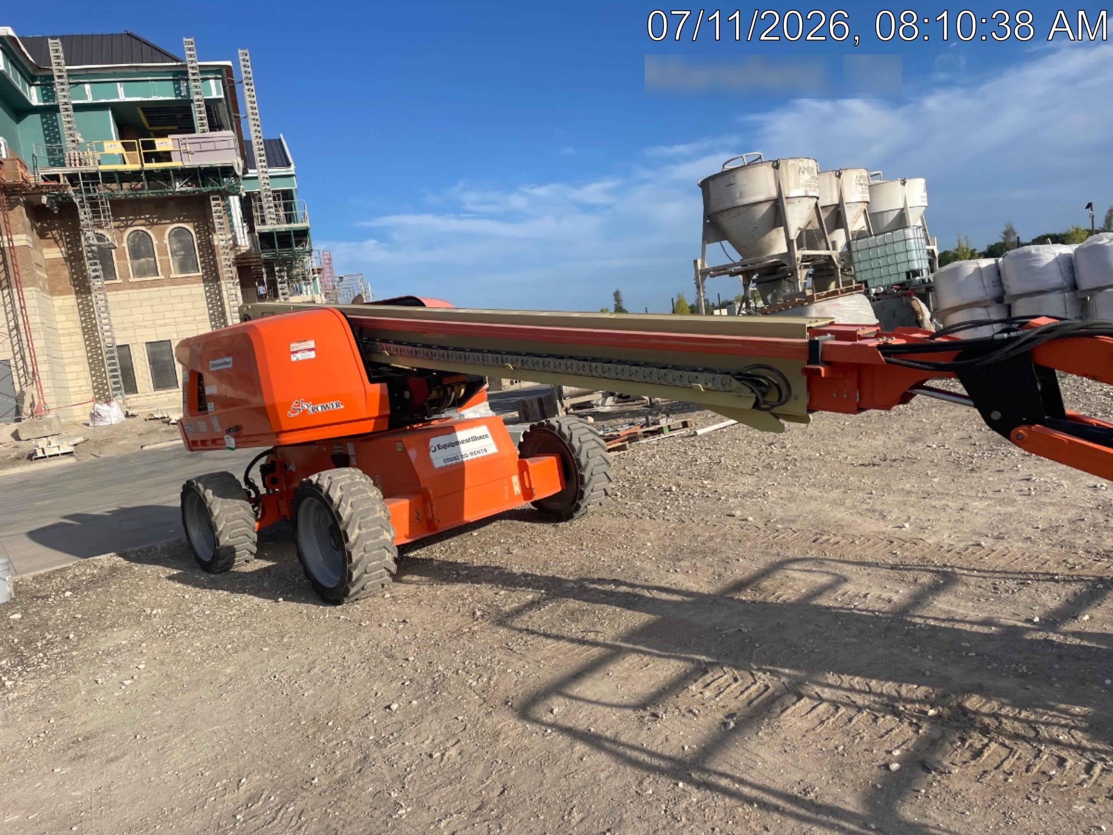 2021 JLG 660SJ