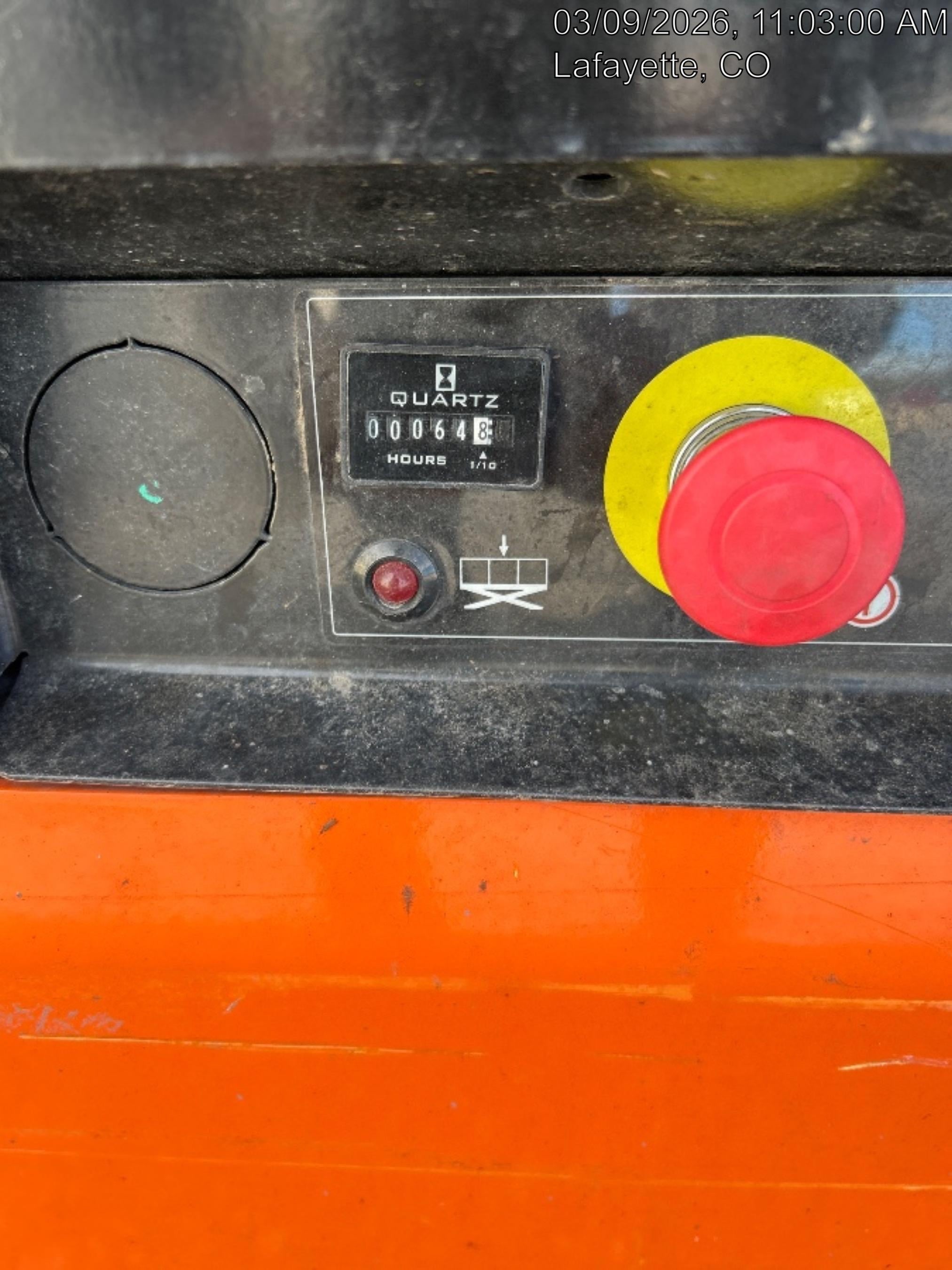 2022 JLG ES1932