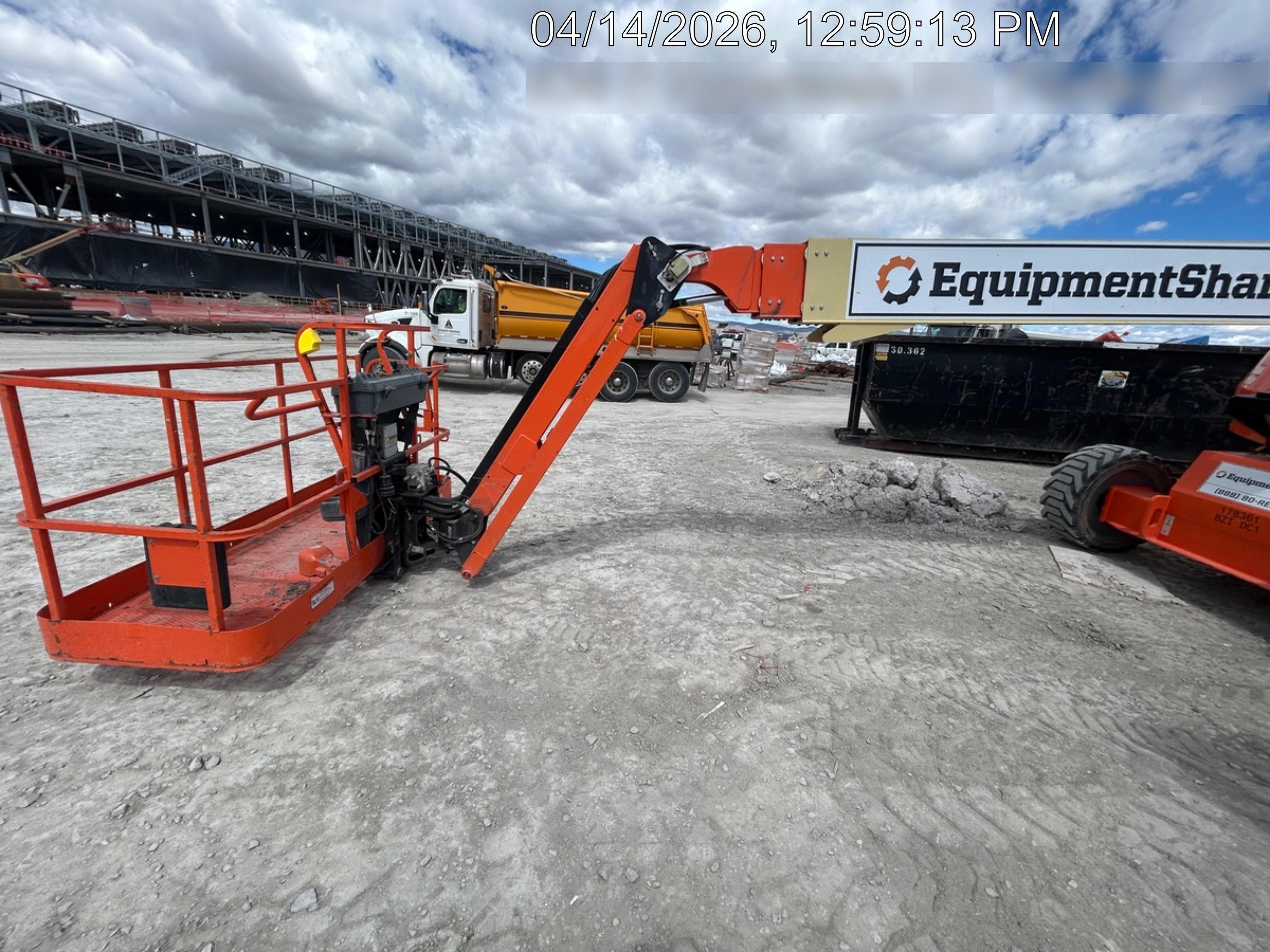 2021 JLG 660SJ