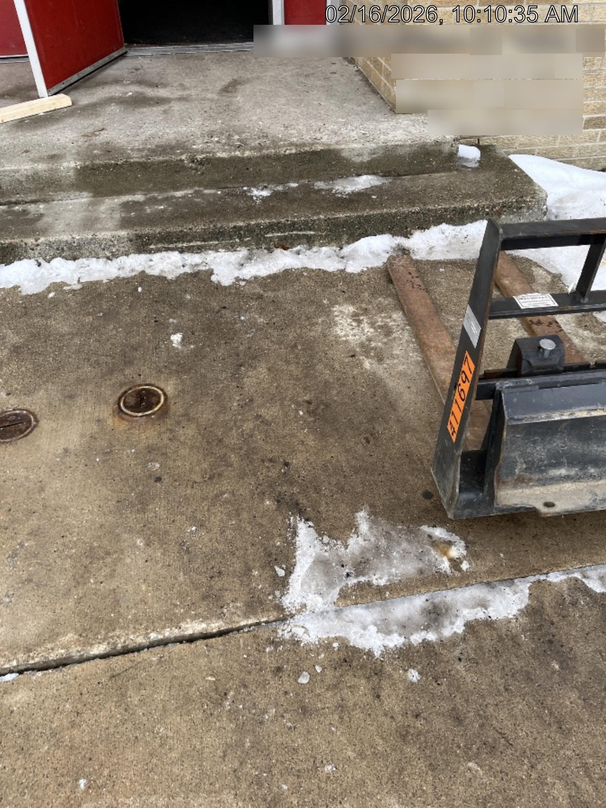 2025 ARROW MATERIAL HANDLING 24" Pallet Fork Frame