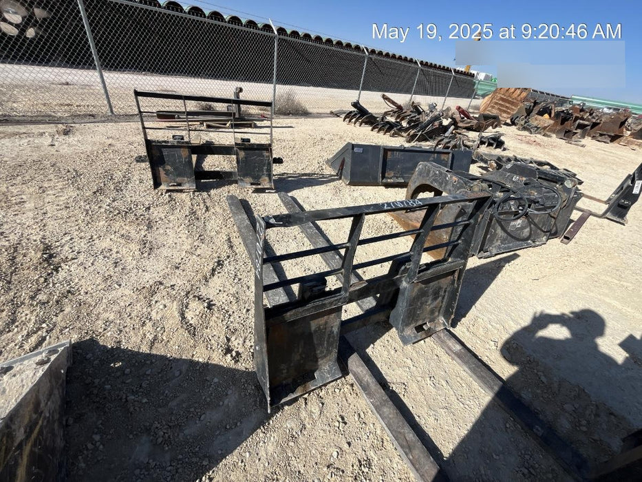 2022 ARROW MATERIAL HANDLING 48" Pallet Forks - Arrow