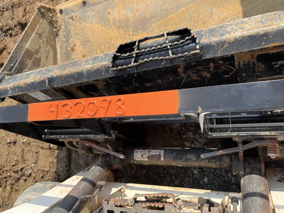 2024 ARROW MATERIAL HANDLING F5100CB