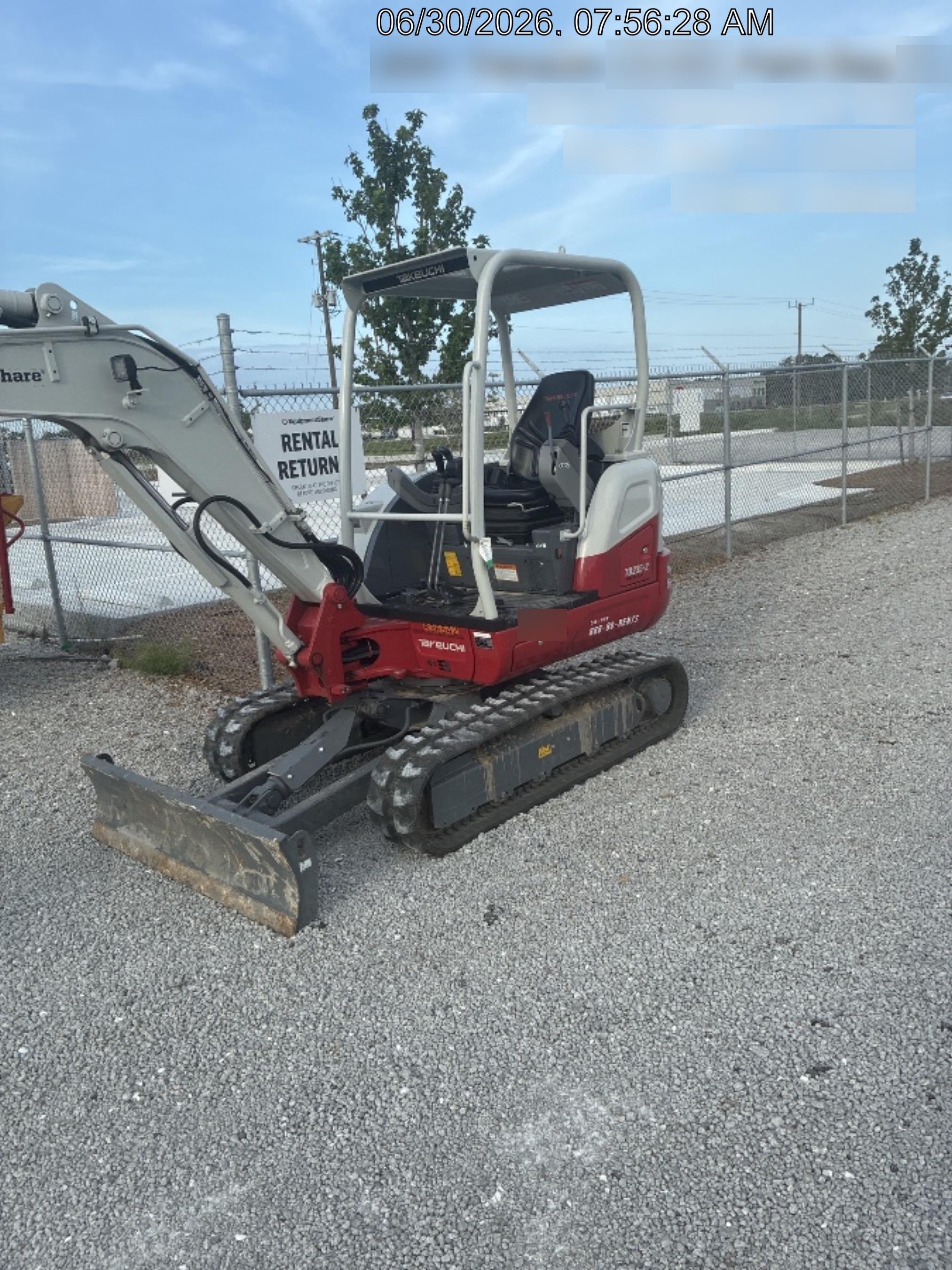 2025 TAKEUCHI TB235-2R