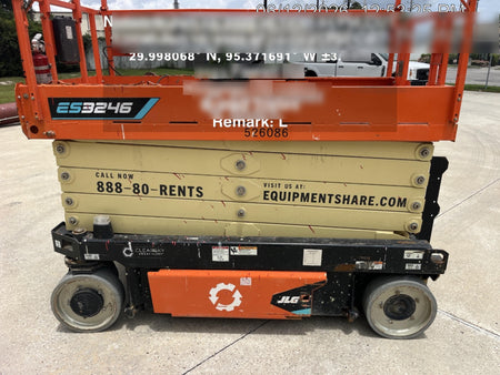 2025 JLG ES3246