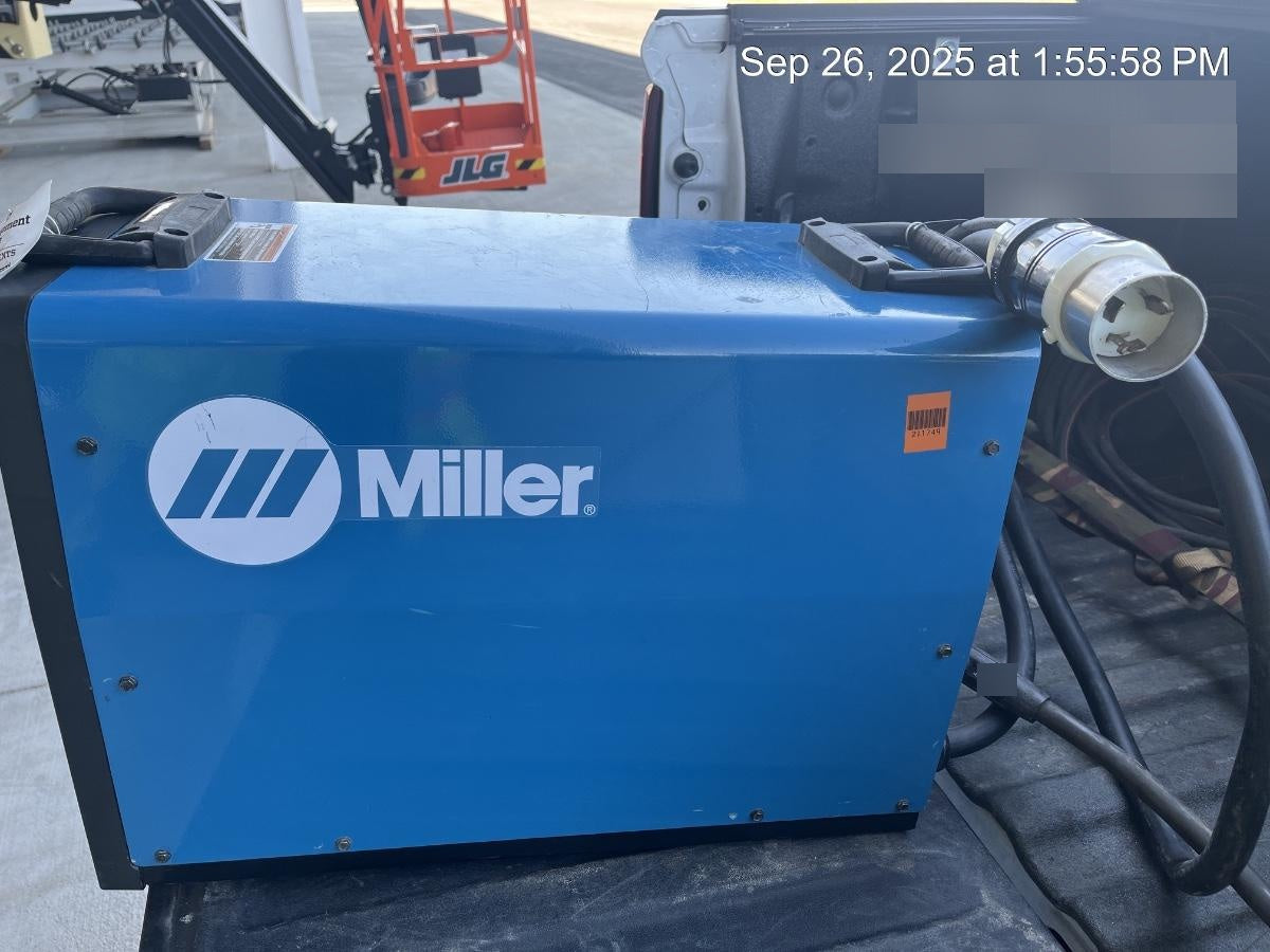 2021 MILLER ELECTRIC XMT 350