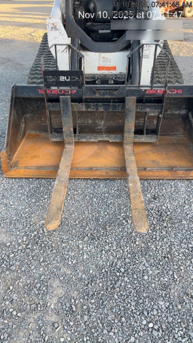 2021 TAKEUCHI 48" Pallet Forks - Takeuchi