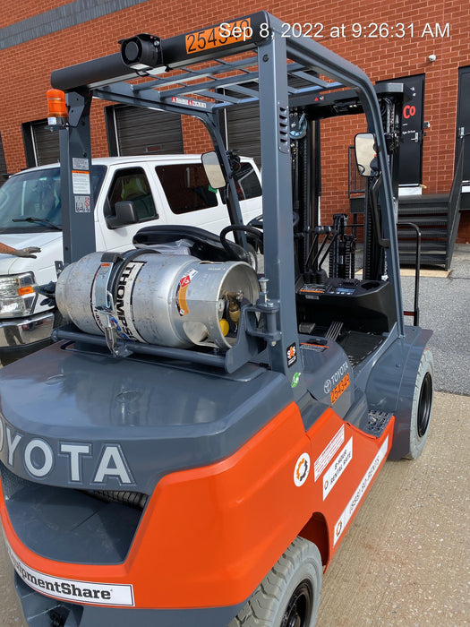 2022 TOYOTA 50-8FGU25