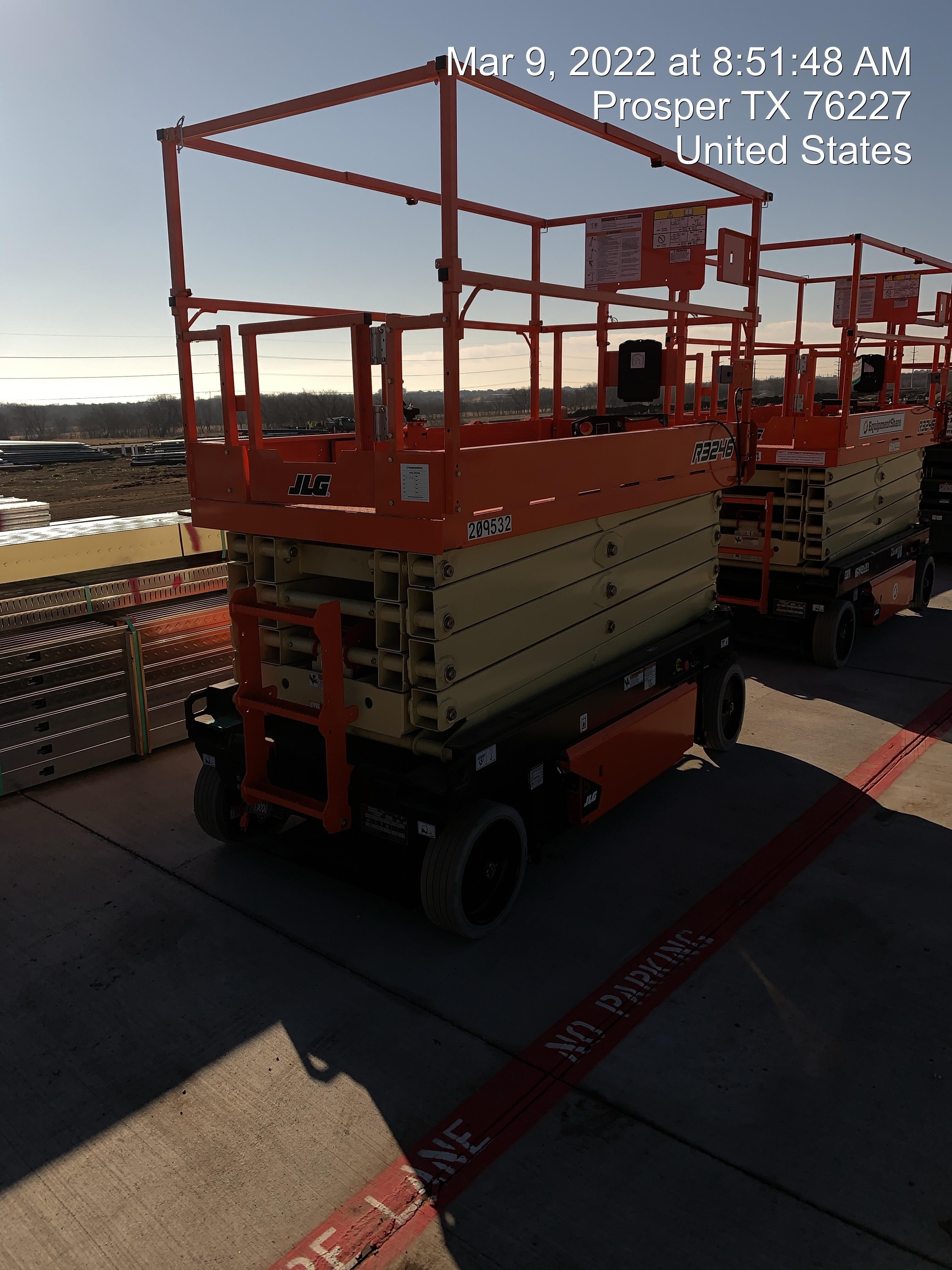 2022 JLG R3246