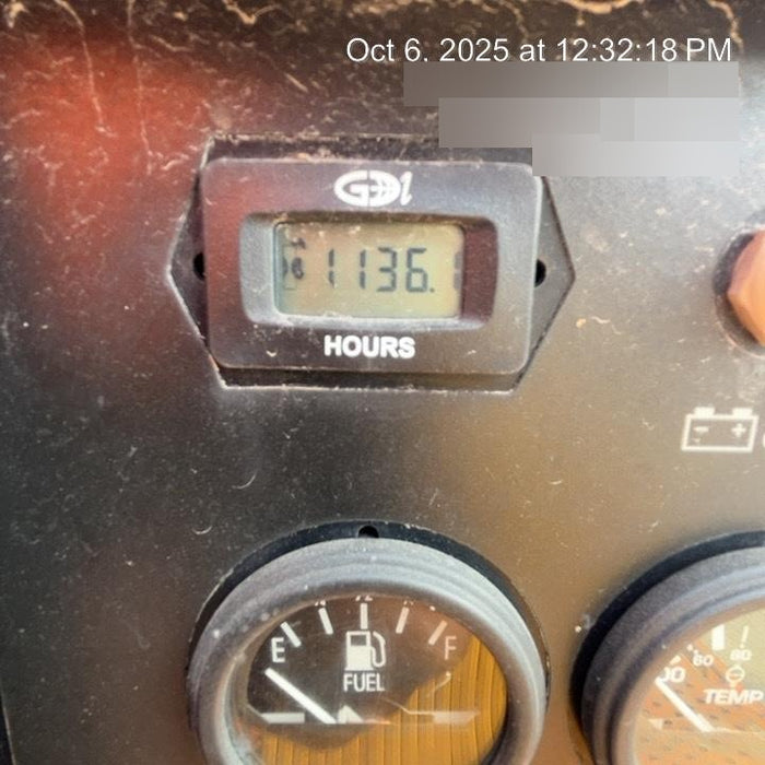 2021 Lincoln Electric Vantage 322 Vantage 322 Ready Pak 3 w/ Decals, ORANGE (includes trailer, cable rack, fender light kit) NO Telematics