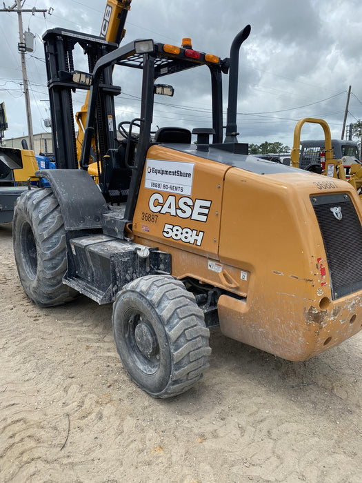 2019 CASE 588H