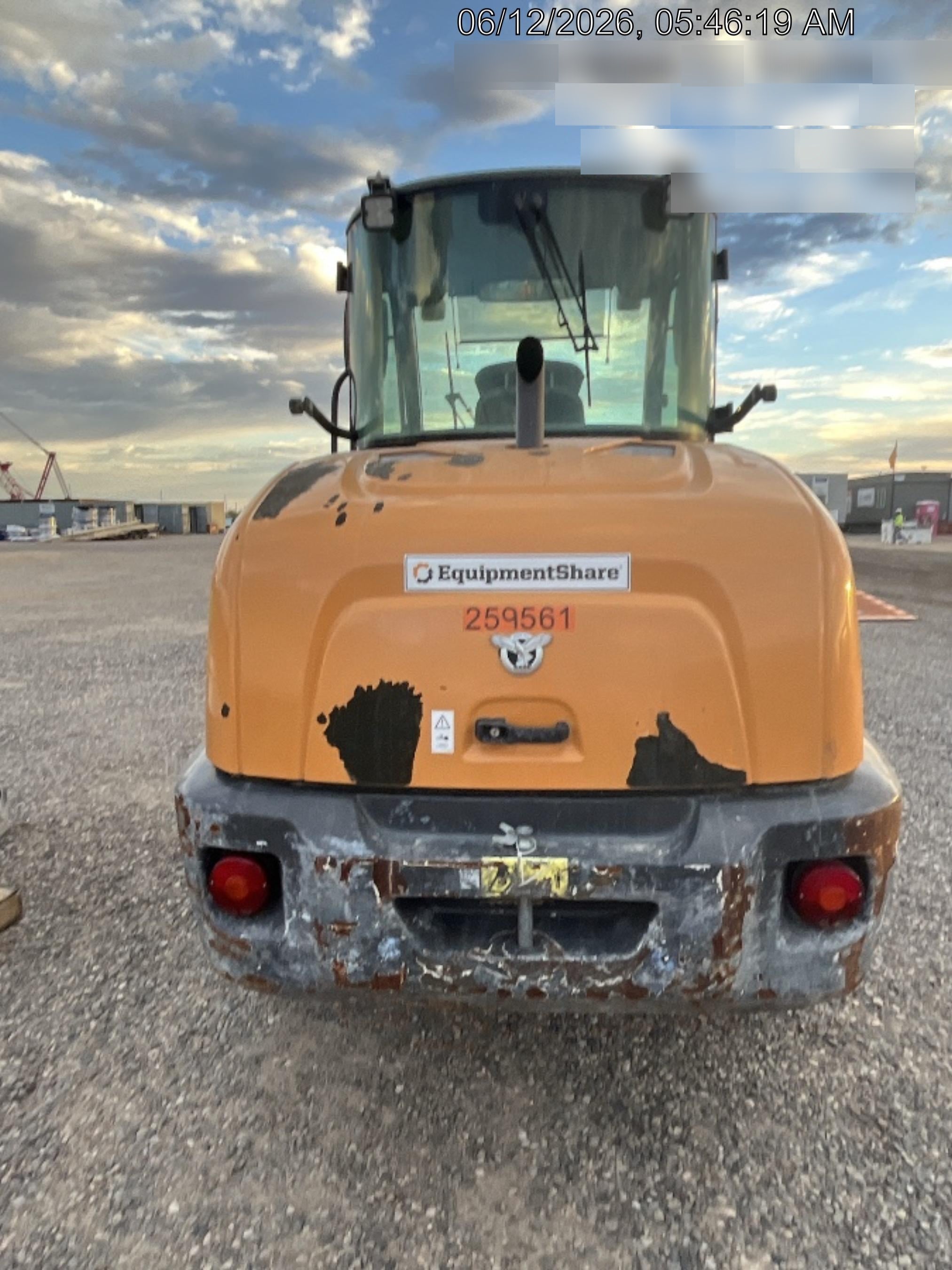 2022 Case 221F Cab/Heat/Air, CWK, Hydraulic Coupler, LED Worklights