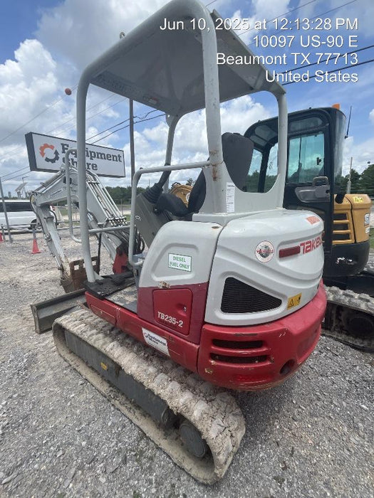 2021 TAKEUCHI TB235-2R