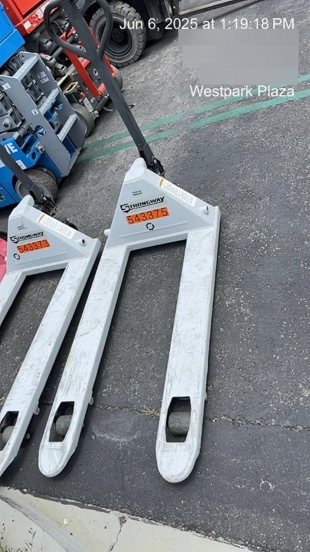 2025 STRONGWAY 4400 lb Pallet Jack