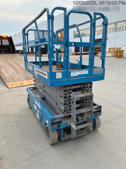 2020 Genie GS-3246 Standard, Folding full height swing gate