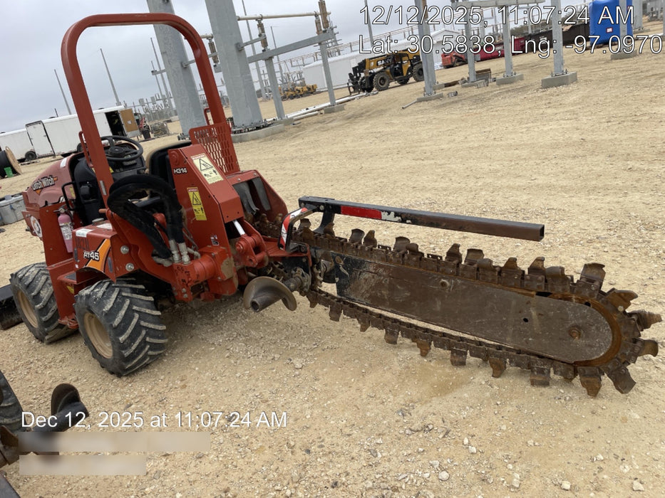 2017 DITCH WITCH RT45A