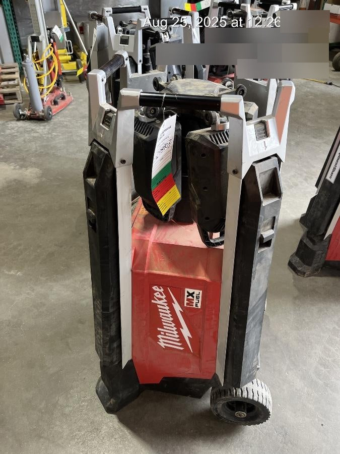 2023 MILWAUKEE MXF041-1XC