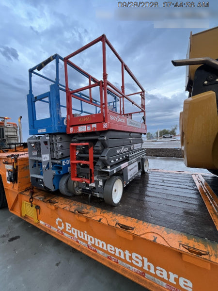 2023 GENIE GS-2632