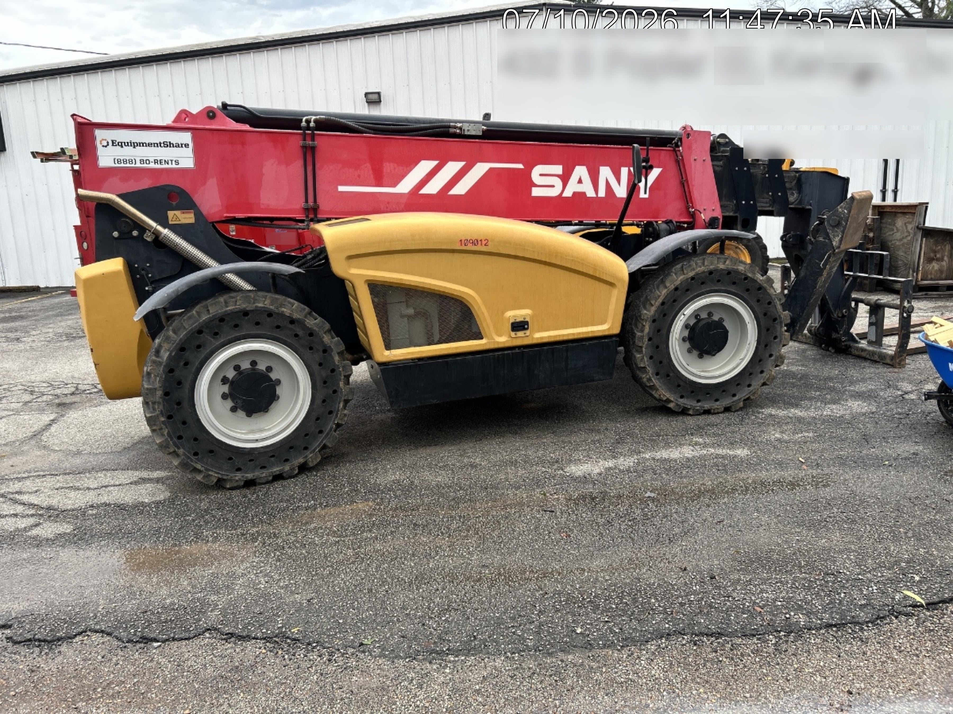 2020 SANY STH1056