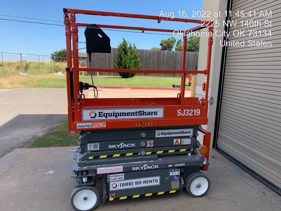 2021 SKYJACK SJ3219