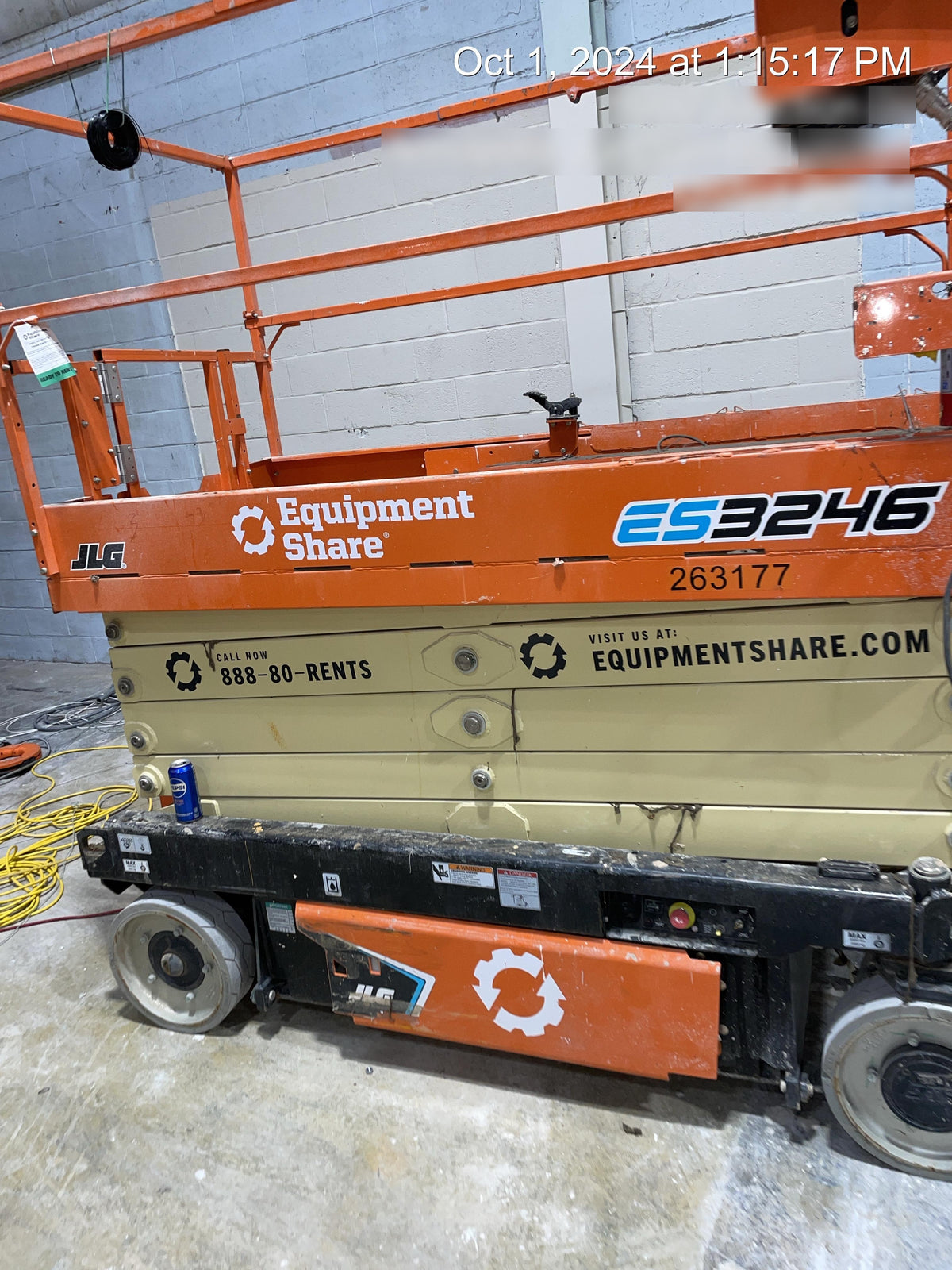 2022 JLG ES3246