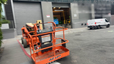 2019 JLG E450AJ