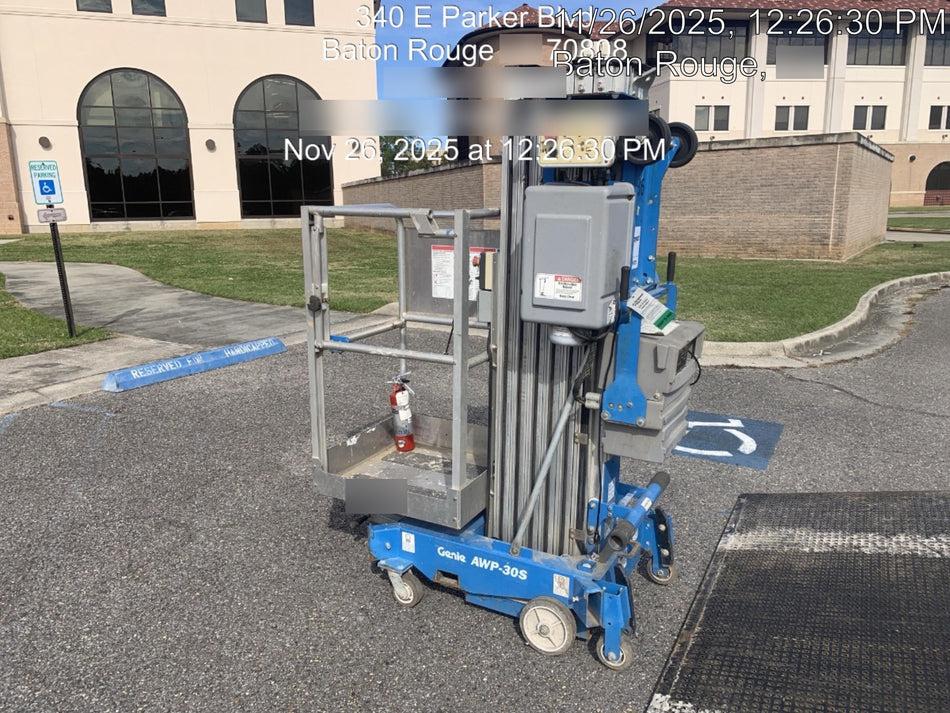 2019 GENIE AWP-30S