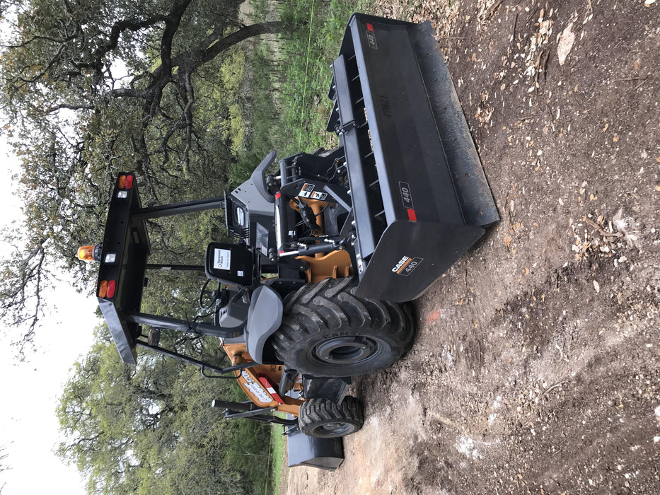 2019 Case 570N EP Canopy, 4WD, GP Front Bucket, Dual Tilt Cylinder, 84" Box Blade w/ Scarifier, Wheel Weights, Beacon