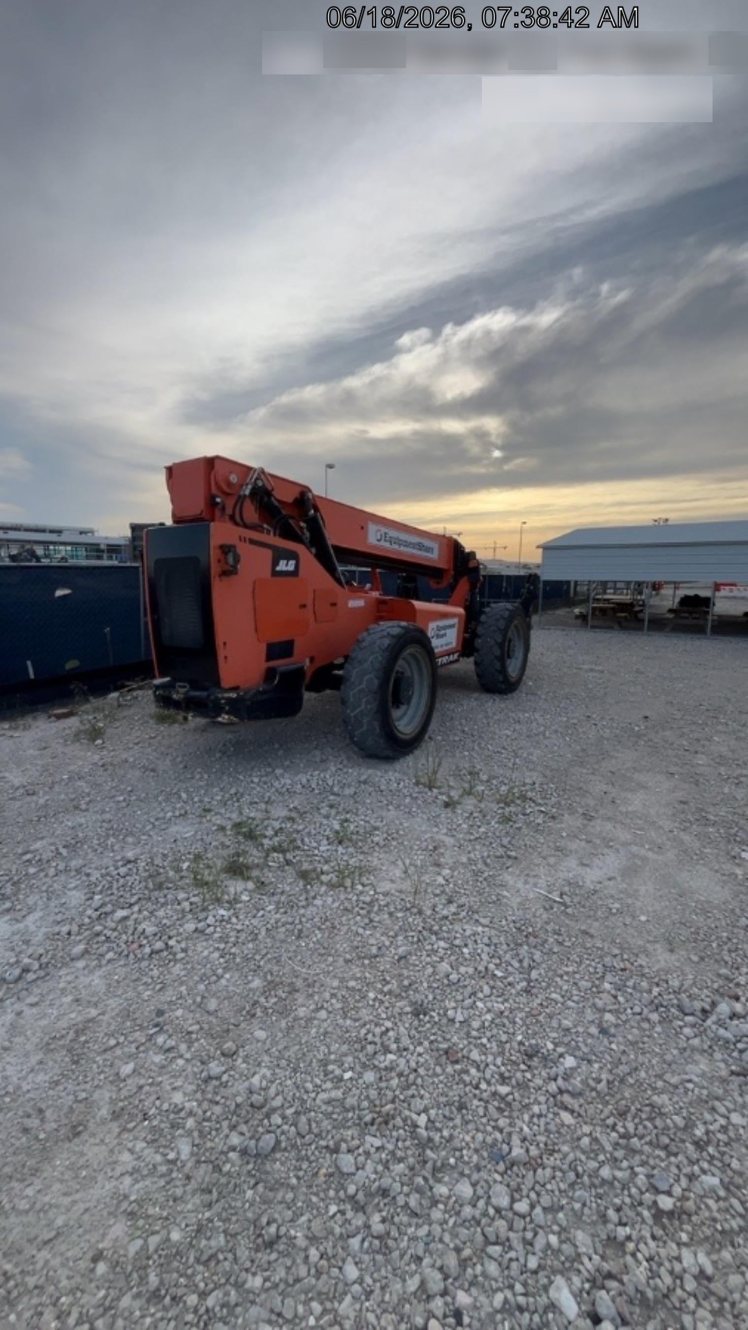 2021 SKYTRAK 10054